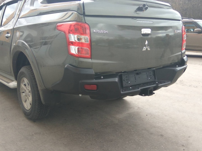 Mitsubishi L200 / Бампер задний / Бампер задний композитный ABC-Дизайн от 2015 года.