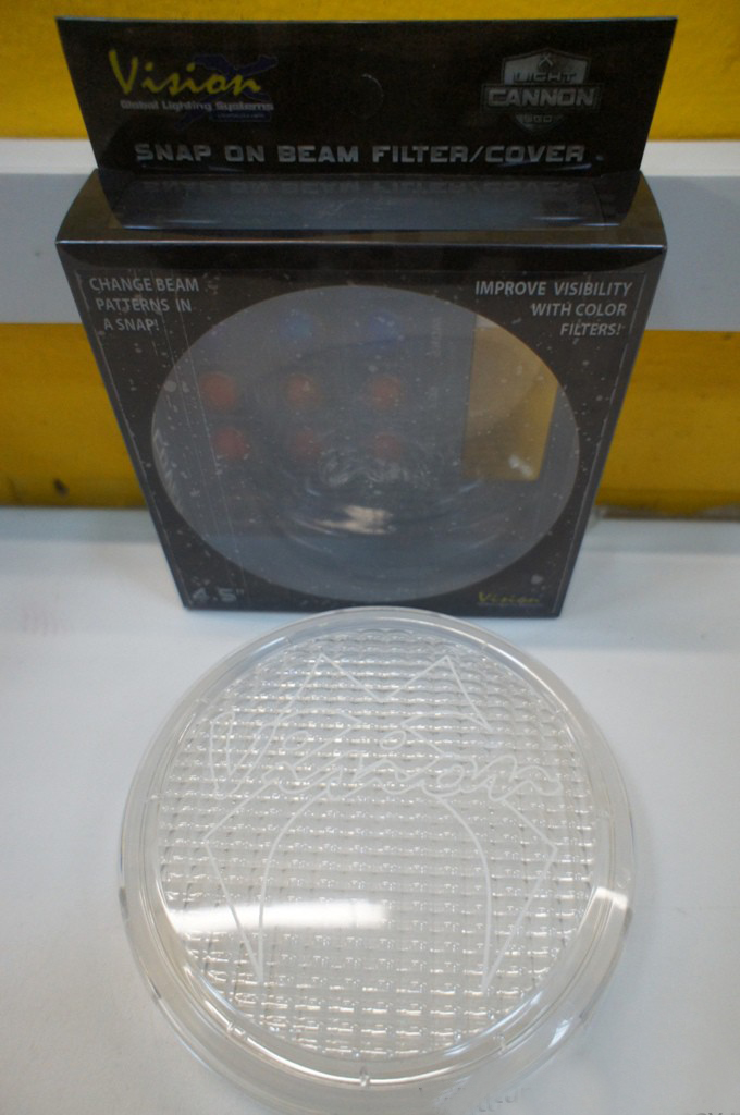 Toyota Hilux / Доп свет / Защитная прозрачная крышка (Евро свет)