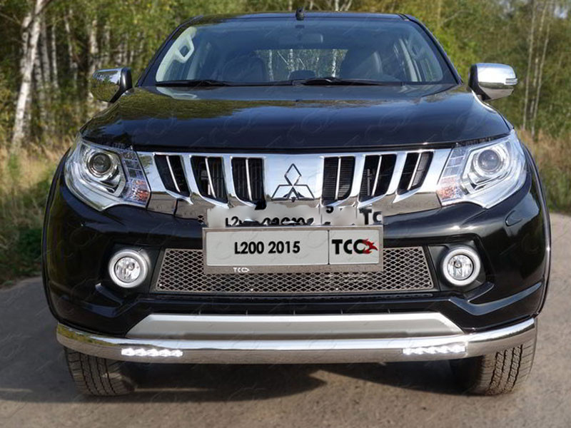 Mitsubishi L200 / Защитная решетка (сетка) радиатора / Решетка радиатора MITL20015-07 "TCC"