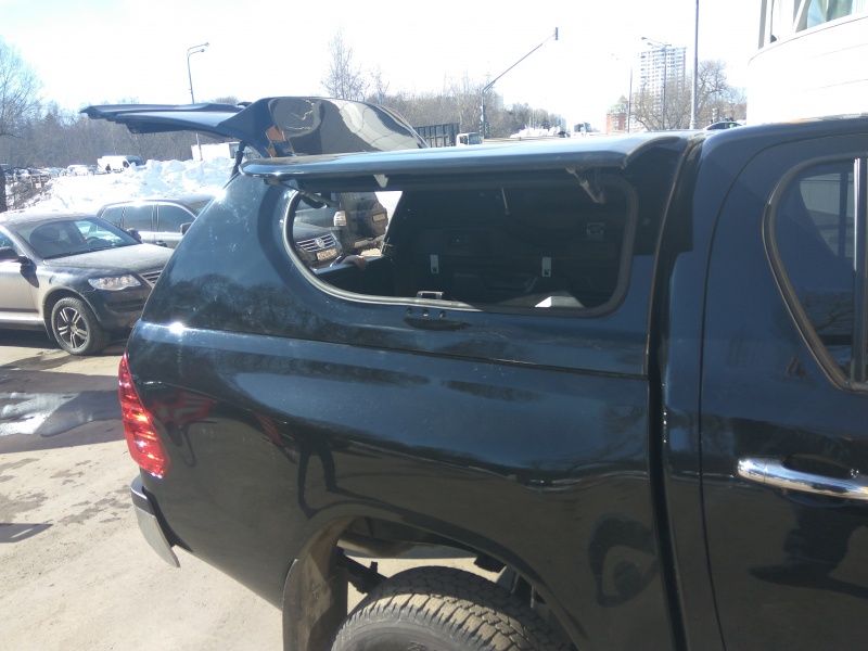 Toyota Hilux / Кyнги / Кунг Cargo из композита с боковыми клапанами