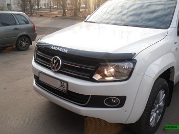 Volkswagen Amarok / Дефлекторы / Дефлектор капота