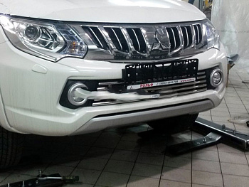 Mitsubishi L200 / Защитная решетка (сетка) радиатора / Решетка радиатора MIL2.27.1955 "Can Otomotiv"