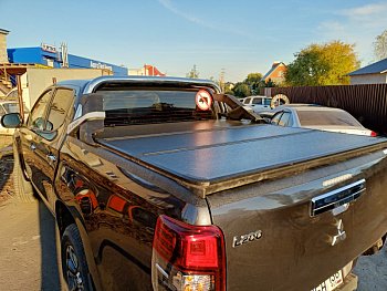 Mitsubishi L200 / Крышки / Трехсекционная крышка от 2015 года.